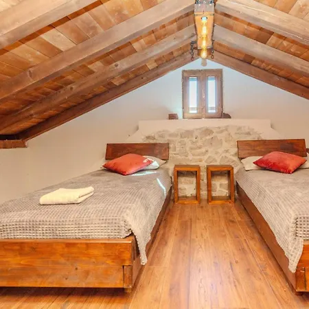Casa de Férias Kuca Za Odmor Niko *